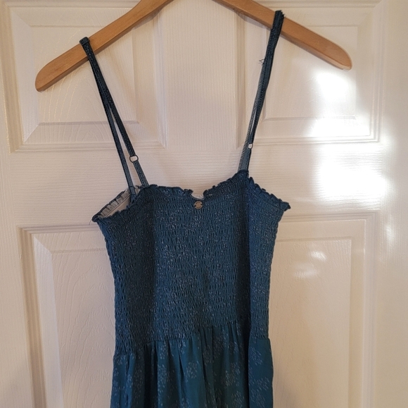 Roxy Jumpsuit Sz Small Smocked Straight Wide Leg Ditzy Floral Bohemian Beachy - Picture 4 of 12